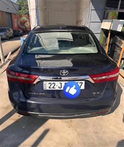 تويوتا أفالون